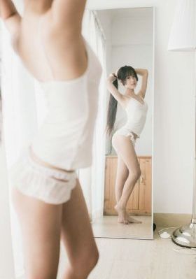 新婚夫妇交换性三中文字幕-快播高清电影在线