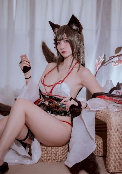 自偷自拍中文字幕在线无码-不卡美剧国语版完整版